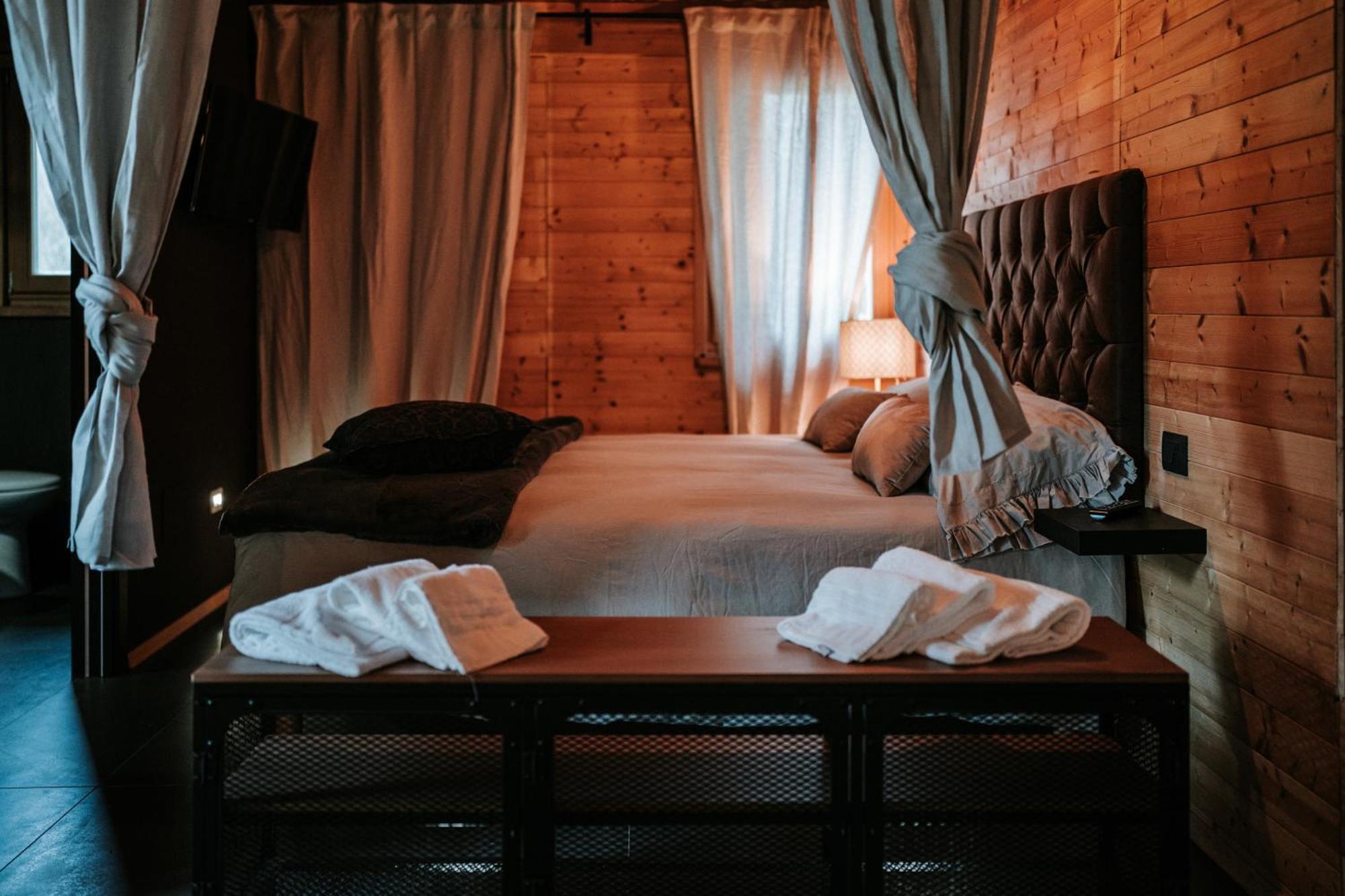 Bed and Breakfast L'Anfora Country Club Basciano Esterno foto
