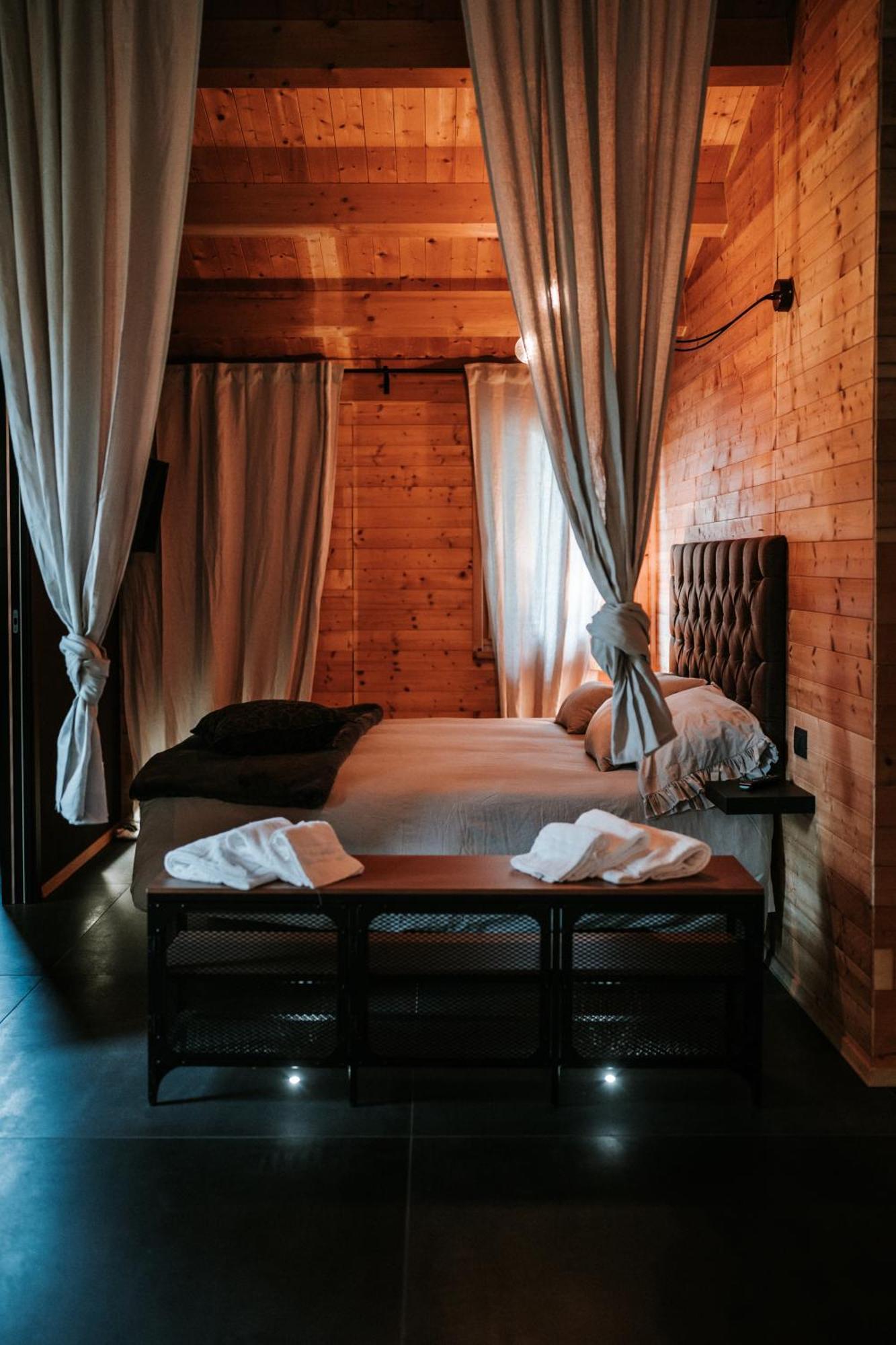 Bed and Breakfast L'Anfora Country Club Basciano Esterno foto